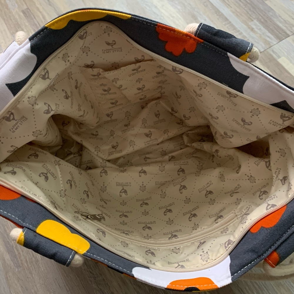My Farmhouse Autumn Bloom Tote - Picture 4 of 6